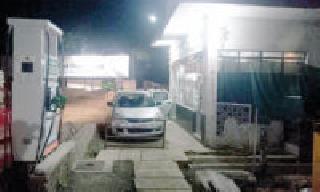 Gaudabangal of night check on petrol pumps | पेट्रोल पंपावर रात्रीच्या तपासणीचे गौडबंगाल Gaudabangal of night check on petrol pumps | पेट्रोल पंपावर रात्रीच्या तपासणीचे गौडबंगाल