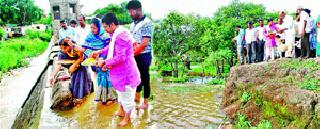 Bundra Tudumba on Shiva river | शिव नदीवरील बंधारा तुडुंब