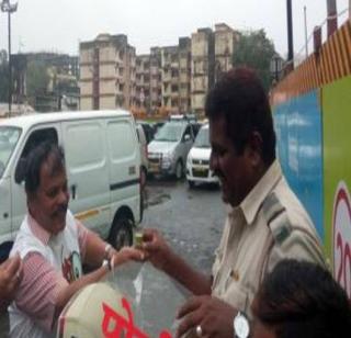 NGO Rally in Mumbai with the support of Mallish | मलिष्काच्या समर्थनार्थ मुंबईत एनजीओची रॅली