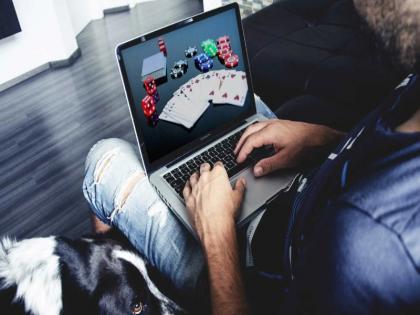 Gambling through online games growing among youngsters | ऑनलाईन गेम्सद्वारे ‘गॅम्बलिंग’, तरुणांमध्ये वाढतंय खेळण्याचे ‘फॅड’ अन् होतायेत कर्जबाजारी