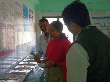  Health center inspection by CEOs | सीईओंकडून आरोग्य केंद्राची तपासणी