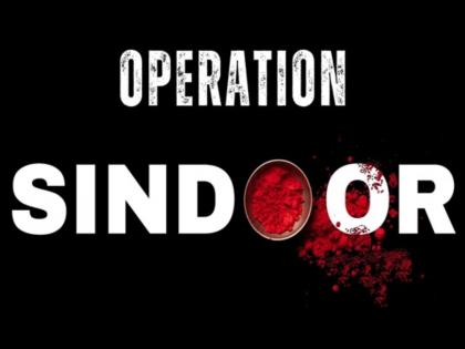 Maharashtra: jalgaonkar celebrated Operation Sindoor | अनेकींचा ‘कुंकू’ पुसणाऱ्यांचे ऑपरेशन केले ‘सिंदूर’ने, 'त्या' पर्यटकांचा जल्लोष! Maharashtra: jalgaonkar celebrated Operation Sindoor | अनेकींचा ‘कुंकू’ पुसणाऱ्यांचे ऑपरेशन केले ‘सिंदूर’ने, 'त्या' पर्यटकांचा जल्लोष!