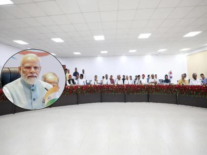 shiv sena thackeray group criticized pm modi and bjp after 17 opposition party leaders meet in patna | “सत्तेस आव्हान देणारा लोकशाही संरक्षक ‘वॅगनर ग्रुप’ एकत्र, मोदींना जावे लागेल, पण...”