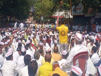 strike for ops employees on the road plight of commoners health care burden of administrative work | कर्मचारी रस्त्यावर, सामान्यांचे हाल; आरोग्यसेवेचे तीनतेरा, प्रशासकीय कामांचा बोजवारा