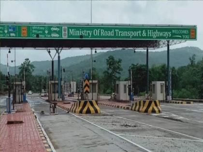 There is still confusion regarding toll collection at Osargaon in Sindhudurga | सिंधुदुर्गातील ओसरगाव येथील टोल वसुलीबाबत अजूनही संभ्रमावस्था 