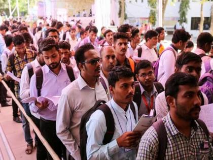 Golden opportunity for graduates to get government jobs; Salary 1.4 Lakh Apply Immediately in BEL | पदवीधरांना सरकारी नोकरीची सुवर्णसंधी; पगार 1.4 लाख, लगेच करा अर्ज...