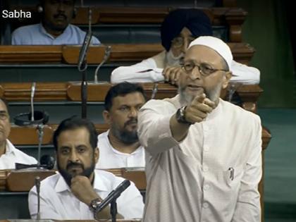 Asaduddin Owaisi asks Pm Modi govt weather India is important for you or your Hindutva | "तुमच्यासाठी भारत देश मोठा आहे की तुमचं हिंदुत्व?" ओवेसींचा थेट सवाल