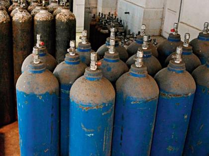 Oxygen demand in Buldana district decresed | बुलडाणा जिल्ह्यात ऑक्सीजनची मागणी आली निम्म्यावर