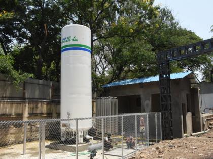 The oxygen pipeline in Sassoon hospital was completed in just eleven days | ससूनमधील ऑक्सिजन पाईपलाईनचे सहा महिन्याचे काम झाले फक्त अकरा दिवसांत