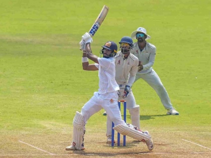 India vs England 3rd Test : Devdutt Padikkal hasn’t joined team India despite being announced as a replacement cover for KL Rahul | कसोटी संघात निवड झाली, तरी भारताच्या ताफ्यात दाखल झाला नाही देवदत्त पडिक्कल