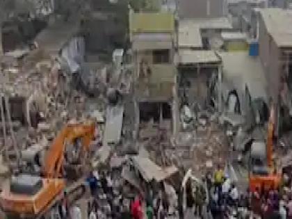 Demolition at midnight is wrong, The Guardian Minister inquired and ordered action | Sangli News: मध्यरात्री बांधकाम पाडणे चुकीचे, पालकमंत्र्यांनी चौकशी करून कारवाईचे दिले आदेश 