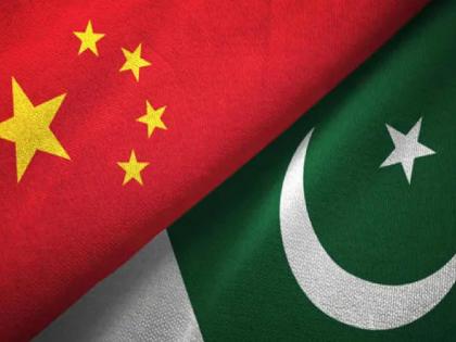 Pakistan to give 21 crore rupees to 5 Chinese nationals | पाक ५ चिनी नागरिकांना देणार २१ कोटी रुपये