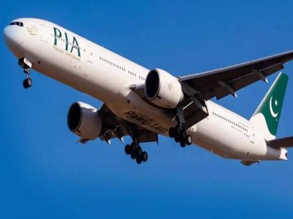 Action against Pakistan continues, no aircraft will be able to fly in Indian airspace ban extended till September 24 | पाकिस्तानविरुद्ध कारवाई सुरूच, भारतीय हवाई हद्दीत कोणतेही विमान उड्डाण करू शकणार नाही; बंदी २४ सप्टेंबरपर्यंत वाढवली Action against Pakistan continues, no aircraft will be able to fly in Indian airspace ban extended till September 24 | पाकिस्तानविरुद्ध कारवाई सुरूच, भारतीय हवाई हद्दीत कोणतेही विमान उड्डाण करू शकणार नाही; बंदी २४ सप्टेंबरपर्यंत वाढवली