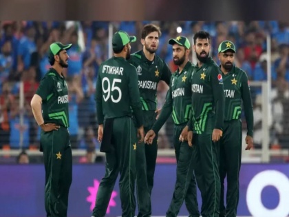 Pakistan cricket board sacks entire selection committee following their group stage exit in icc odi world cup 2023 | ब्रेकिंग! वर्ल्ड कपमधील खराब कामगिरीनंतर पाकिस्तानच्या संपूर्ण निवड समितीची हकालपट्टी
