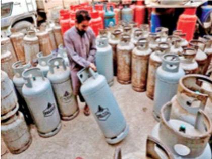 Pakistan is taking 'revenge': mocked by the people! | पाकिस्तान घेतंय ‘बदला’ : जनतेकडूनच खिल्ली!