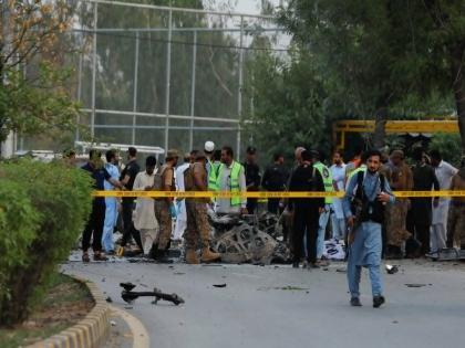 पेशावर हादरलं! निमलष्करी दलाच्या मुख्यालयावर मोठा आत्मघाती हल्ला; गोळीबारात तीन दहशतवादी ठार