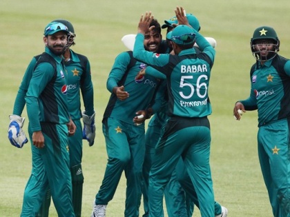 The challenge of making the impossible impossible for Pakistan, today is the deciding match against Bangladesh | पाकिस्तानपुढे अशक्यला शक्य करण्याचे आव्हान, आज बांगलादेशविरुद्ध निर्णायक लढत