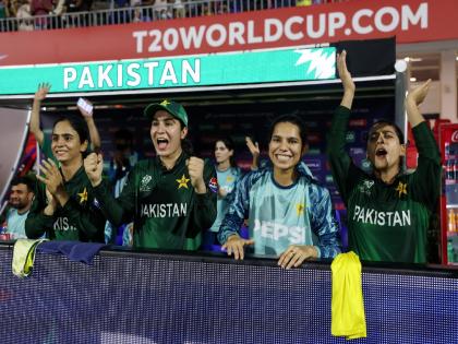 Pakistan women's cricket team players have not received four months salary | चार महिन्यांपासून पाकिस्तानच्या खेळाडूंचा पगार रखडला; आता PCB ने केली सारवासारव