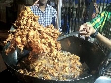 pakoda bhaji on the street food recipe disadvantage | रस्त्यावरची भजी खाताय? तर मग नक्की 'ही' बातमी वाचा