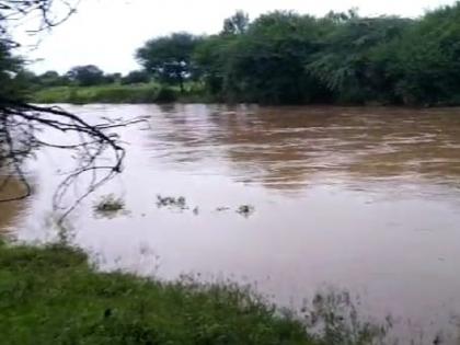 Flooding of Galati and Lendi rivers; 13 villages lost contact with Palam | गळाटी व लेंडी नदीला पूर; १३ गावांचा संपर्क पालमशी तुटला