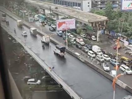 Traffic jam on Kalyan-Sheel road will finally be resolved, Palava bridge will be open for citizens, Thackeray group, MNS's protest will be a success | कल्याण-शीळ रस्त्यावरील वाहतूक कोंडी अखेर फुटणार, पलावा पूल नागरिकांसाठी खुला, ठाकरे गट, मनसेच्या आंदोलनाला यश Traffic jam on Kalyan-Sheel road will finally be resolved, Palava bridge will be open for citizens, Thackeray group, MNS's protest will be a success | कल्याण-शीळ रस्त्यावरील वाहतूक कोंडी अखेर फुटणार, पलावा पूल नागरिकांसाठी खुला, ठाकरे गट, मनसेच्या आंदोलनाला यश
