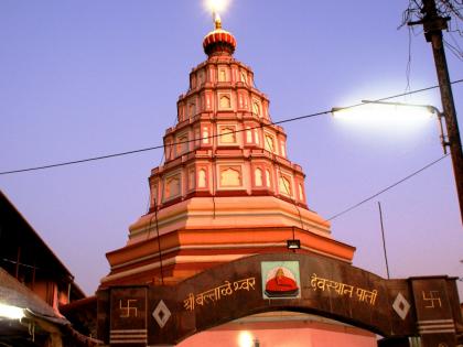  A crowd of devotees for the visit of Ballaleshwar; Paliyatikondo's headache continued | बल्लाळेश्वराच्या दर्शनासाठी भाविकांची गर्दी; पालीत वाहतूककोंडीची डोकेदुखी कायम