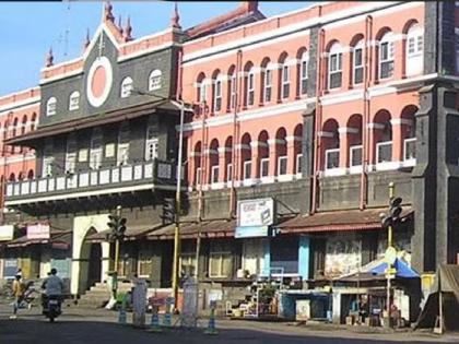 Kolhapur Municipal Corporation did not have a full time administrator so public works were stopped | कोल्हापूर महापालिकेत पूर्णवेळ प्रशासक नसल्याने जनतेची कामे वाऱ्यावर, कामकाज विस्कळीत