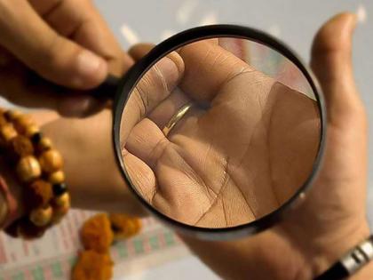 To the astrologers the wheel, the rings on the fingers and the ropes in the hands; Preparation of aspirants for MLA | ज्योतिषांकडे चकरा, बोटात अंगठ्या अन् हातात गंडे-दोरे; आमदारकीसाठी इच्छुकांची तयारी