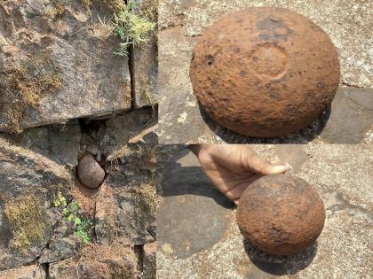 British era artillery found in the ramparts of Panhala | पन्हाळ्याच्या तटबंदीत सापडला ब्रिटिश कालीन तोफगोळा