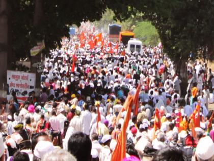 AI did the magic of counting the crowd of 27 lakh people at Pandharpur Wari | पंढरीचे ‘एआय’ वारकरी! AI ने केली २७ लाख लोकांची गर्दी मोजण्याची किमया AI did the magic of counting the crowd of 27 lakh people at Pandharpur Wari | पंढरीचे ‘एआय’ वारकरी! AI ने केली २७ लाख लोकांची गर्दी मोजण्याची किमया
