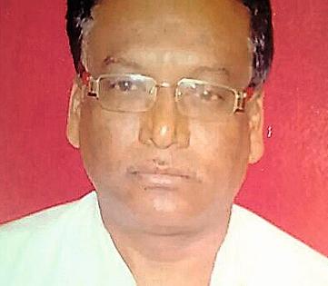 Teacher's death in a road accident | रस्ता अपघातात शिक्षकाचा मृत्यू Teacher's death in a road accident | रस्ता अपघातात शिक्षकाचा मृत्यू