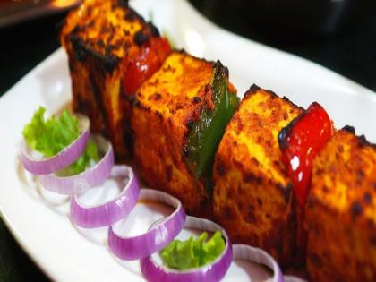 Receipe of paneer tikka | चटपटीत हॉटेल स्टाइल पनीर टिक्का!