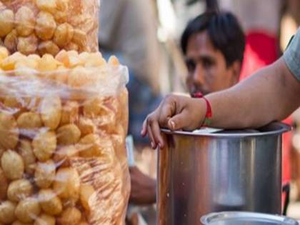 Paise mangega to tujhe jaan se maar dunga Panipuri seller threatened in Pune one and a half thousand taken away | 'पैसे मांगेगा तो तुझे जान से मार दूंगा', पुण्यात पाणीपुरी विक्रेत्याला मारहाण, दीड हजार काढून घेतले