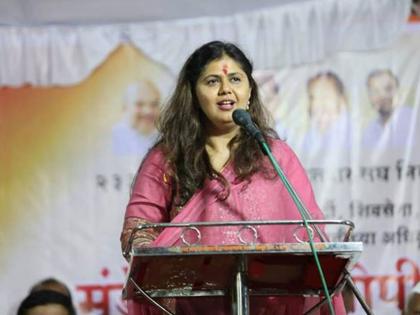 congress vijay wadettiwar criticized pankaja munde over statement on dharmayuddha | “कोण कौरव, कोण पांडव हे त्यांनीच ठरवावं”; पंकजा मुंडेंना काँग्रेसचा टोला