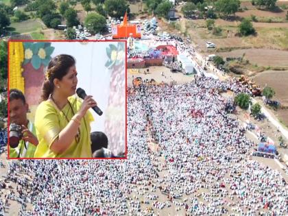 People flock to Savargaon for Dussehra gathering; What will Pankaja Munde say? | दसरा मेळाव्यासाठी सावरगावात जनसागर लोटला; पंकजा मुंडे काय बोलणार? 