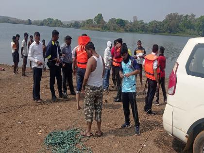 A young boy who went for Ganesh visrajan drowned, his body was found today | गणेश विसर्जनासाठी गेलेला तरुण बुडाला, आज मृतदेह सापडला