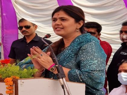 Today is a day dedicated to the service of the people, Pankaja Munde pays homage to Gopinath Munde | आजचा दिवस लोकांच्या सेवेसाठी समर्पीत, पंकजा मुंडेंनी व्यक्त केल्या भावना