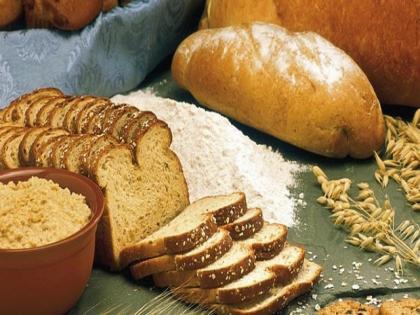 मैदा खाताय? आतड्यांना आहे धोका, परिणाम आहेत भरपूर गंभीर