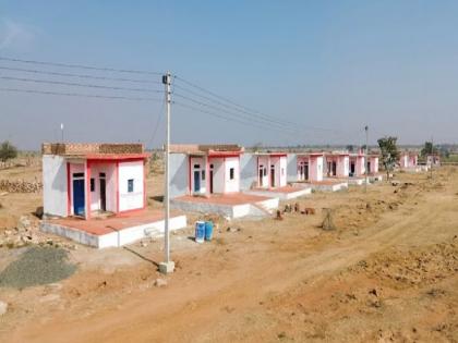 pune news the beneficiary was stuck in a dilemma of finding a Rohayo laborer and completing the paperwork, leaving the house in a half-finished state | ‘रोहयो’च्या घोळात घरकुल लाभार्थी अडचणीत;खेड पंचायत समितीचा सुमार कारभार pune news the beneficiary was stuck in a dilemma of finding a Rohayo laborer and completing the paperwork, leaving the house in a half-finished state | ‘रोहयो’च्या घोळात घरकुल लाभार्थी अडचणीत;खेड पंचायत समितीचा सुमार कारभार