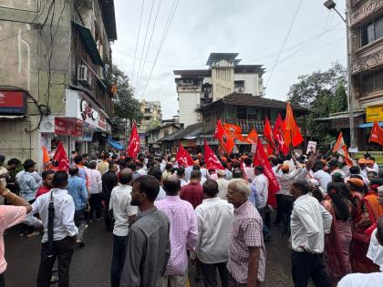 Mahavikas Aghadi Morcha on Panvel Municipal Corporation against increased property tax | वाढीव मालमत्ता कराविरोधात महाविकास आघाडीची पनवेल महानगरपालिकेवर धडक Mahavikas Aghadi Morcha on Panvel Municipal Corporation against increased property tax | वाढीव मालमत्ता कराविरोधात महाविकास आघाडीची पनवेल महानगरपालिकेवर धडक