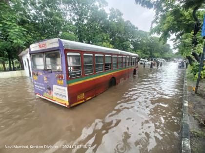 Kalamboli waterlogged due to non-drainage of rain water | पावसाच्या पाण्याचा निचरा न झाल्याने कळंबोली जलमय