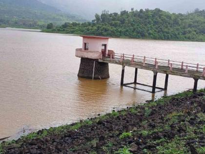 Panvelkar's water crisis averted; Dehrang Dam overflows | पनवेलकरांचे पाणी संकट टळल;देहरंग धरण ओवरफ्लो