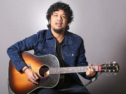 papon makes comeback after 6 months of kissing controversy with new song yeh tishnagi | #Yeh Tishnagi : ‘किसींग कॉन्ट्रोव्हर्सी’ भोवली! आता सहा महिन्यानंतर पपॉन करतोय वापसी!