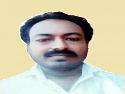 43-year-old man dies after falling dizzy in hot sun; incident in Parbhani city | भर उन्हात चक्कर येऊन पडल्याने ४३ वर्षीय व्यक्तीचा मृत्यू; परभणी शहरातील घटना 43-year-old man dies after falling dizzy in hot sun; incident in Parbhani city | भर उन्हात चक्कर येऊन पडल्याने ४३ वर्षीय व्यक्तीचा मृत्यू; परभणी शहरातील घटना