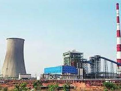 Only enough coal for two days at the Paras thermal power plant | पारस औष्णिक विद्युत प्रकल्पात दोन दिवस पुरेल एवढाच कोळसा; दोनपैकी एक संच बंद