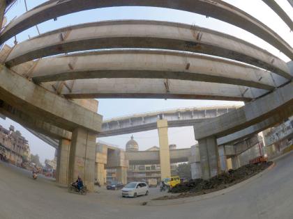 prospered; But even after nine years, the Pardi flyover will not happen | समृद्धी झाला; पण नऊ वर्षे होऊनही पारडी उड्डाणपूल होईना