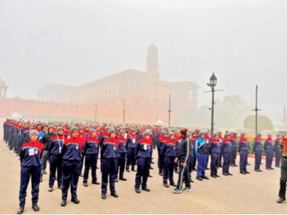 Exercise takes place in 3°C, Republic Day movement; Both of Mumbai University will shine | ३ डिग्री सेल्सिअसमध्ये होतो सराव, प्रजासत्ताक दिन संचलन; मुंबई विद्यापीठाच्या दोघी चमकणार