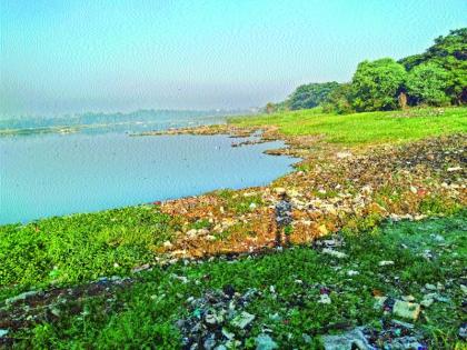 Bird day: Due to the river pollution, the danger of the river bed | पक्षी दिन : नदीच्या प्रदूषणामुळे कवडी पक्षीनिरीक्षण स्थळ धोक्यात