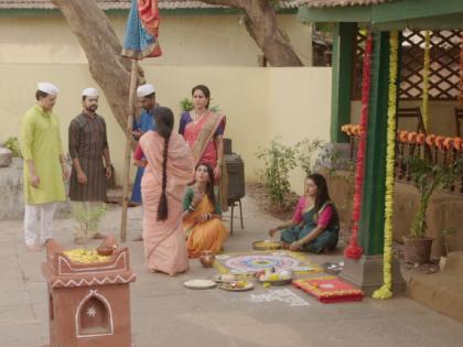 marathi serial sahakutumba sahaparivar more parivar Gudi Padwa will be celebrated | सहकुटुंब सहपरिवार; पश्याशिवाय साजरा होणार मोरे कुटुंबाचा गुढीपाडवा?