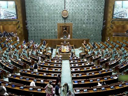 Parliament Budget Session 2024 : Suspended 14 MPs will get entry into Parliament, Parliamentary Committees recommend to withdraw suspension | निलंबित १४ खासदारांना संसदेत मिळणार एन्ट्री, निलंबन मागे घेण्याची संसदीय समित्यांची शिफारस